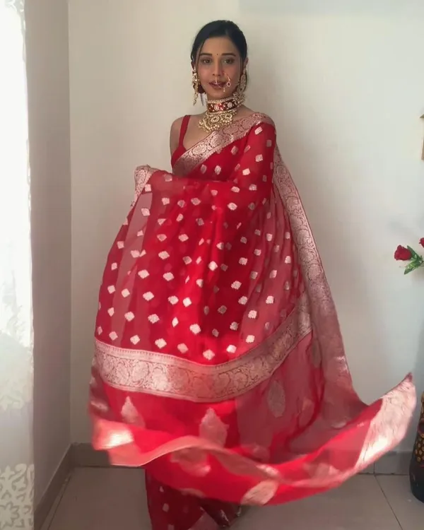 RED_TRENDY_SAREE_READY_TO_WEAR_1-MINUTE